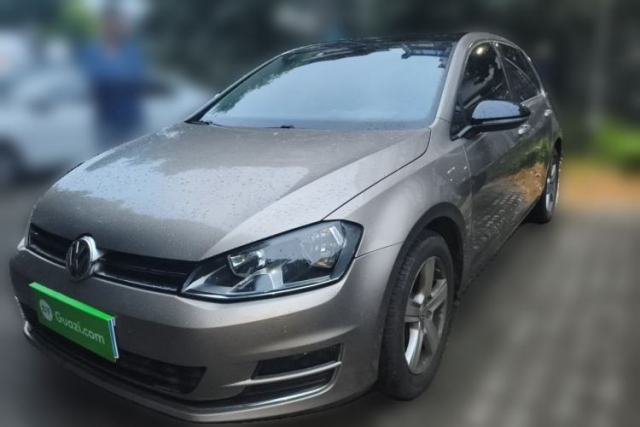 Used Volkswagen Golf 2017 1.6L Automatic Comfort Million-Vehicle Anniversary Edition