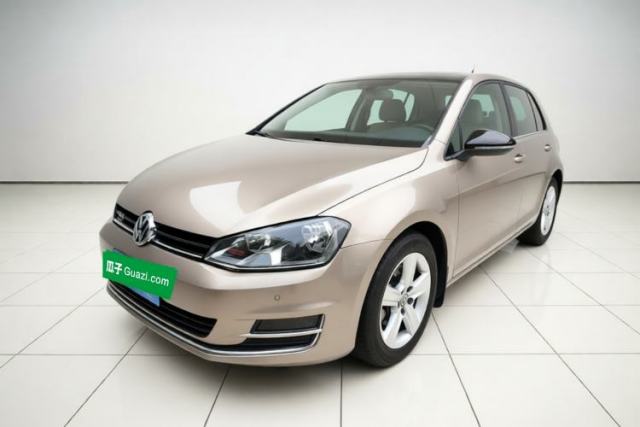 Używany Volkswagen Golf 2017 230TSI Automatic Comfort Edition – Celebrating Milestone of One Million Units