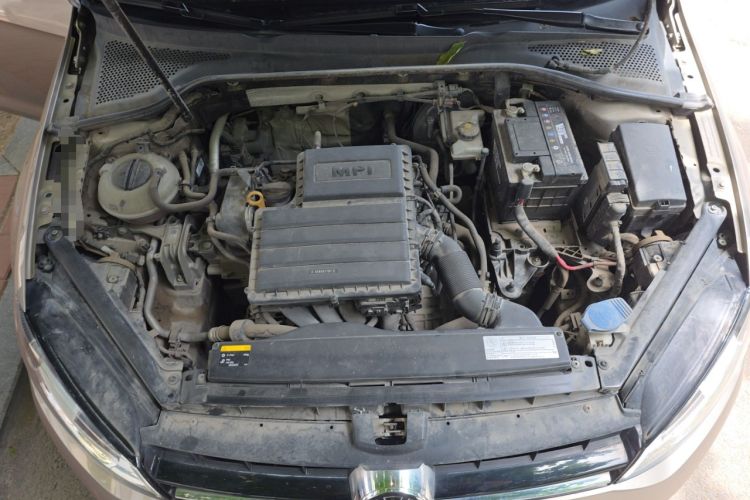Used Volkswagen Golf 2017 1.6L Automatic Comfort Million-Vehicle Anniversary Edition Engine Bay