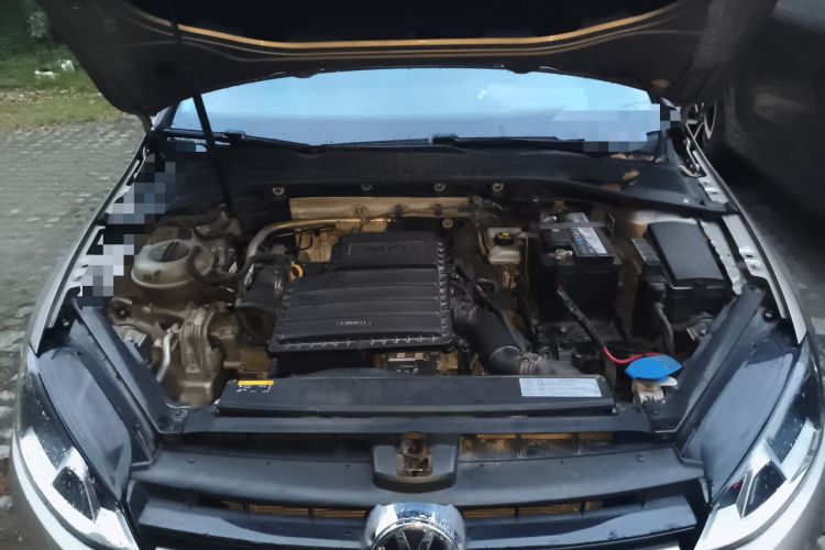 Used Volkswagen Golf 2017 1.6L Automatic Comfort Million-Vehicle Anniversary Edition Engine Bay