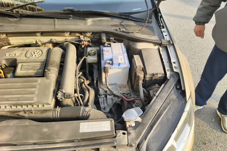 Used Volkswagen Golf 2017 230TSI Automatic Comfort Edition – Celebrating Milestone of One Million Units Engine Bay Left
