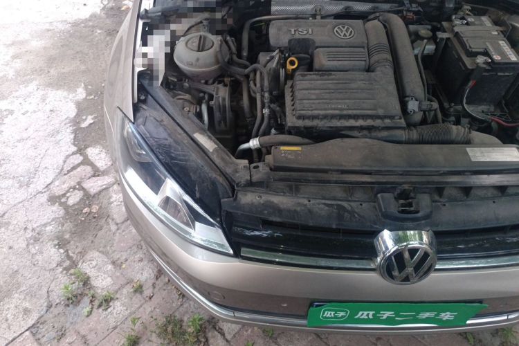 Used Volkswagen Golf 2017 230TSI Automatic Comfort Edition – Celebrating Milestone of One Million Units Engine Bay Right