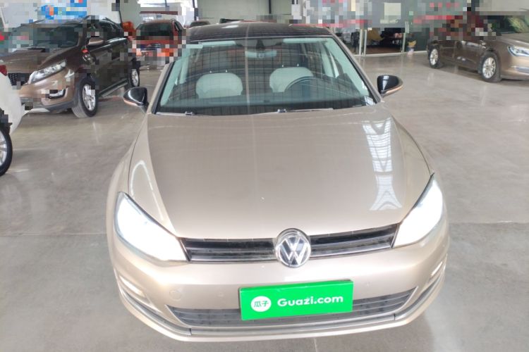 Used Volkswagen Golf 2017 230TSI Automatic Luxury Million-Vehicle Commemorative Edition Exterior 1