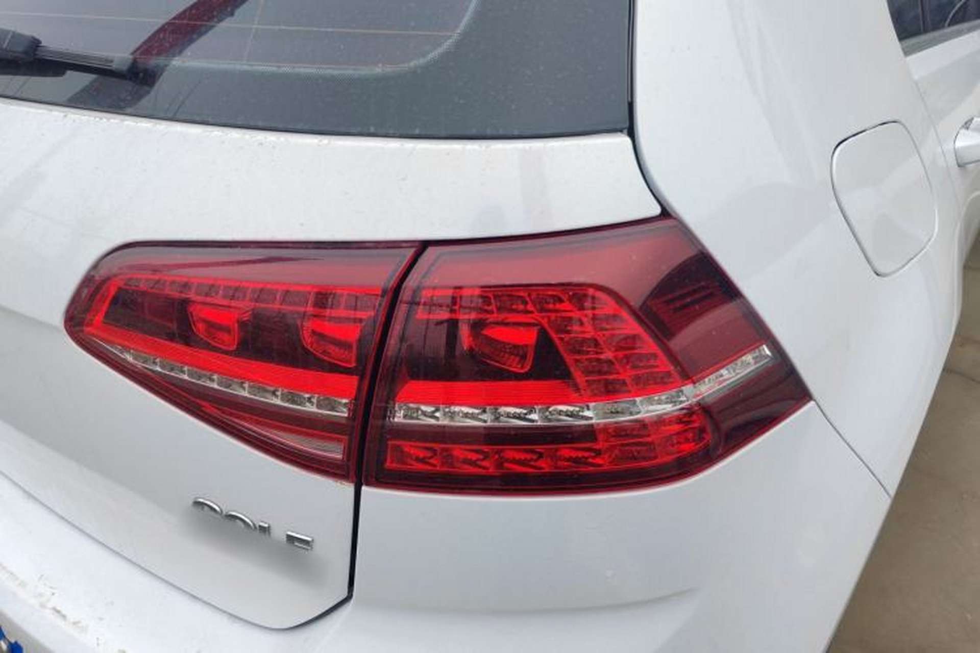 Used Volkswagen Golf 2017 230TSI Automatic Comfort Edition – Celebrating Milestone of One Million Units Exterior 3