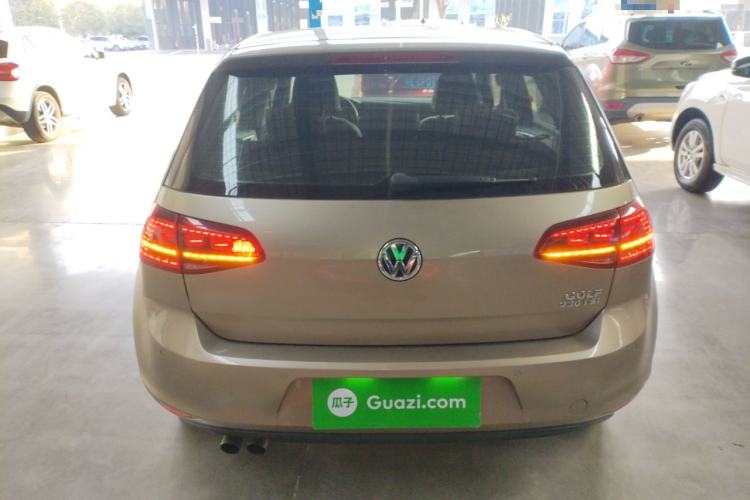 Used Volkswagen Golf 2017 230TSI Automatic Luxury Million-Vehicle Commemorative Edition Exterior 4