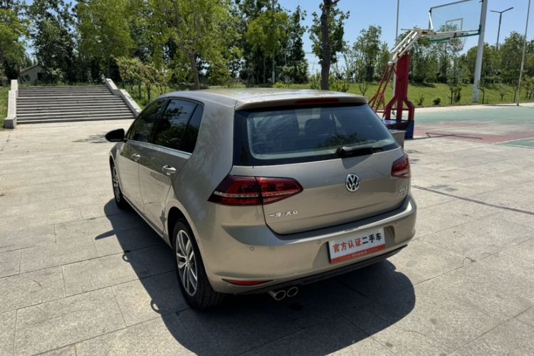 Used Volkswagen Golf 2017 230TSI Automatic Luxury Million-Vehicle Commemorative Edition Exterior 6