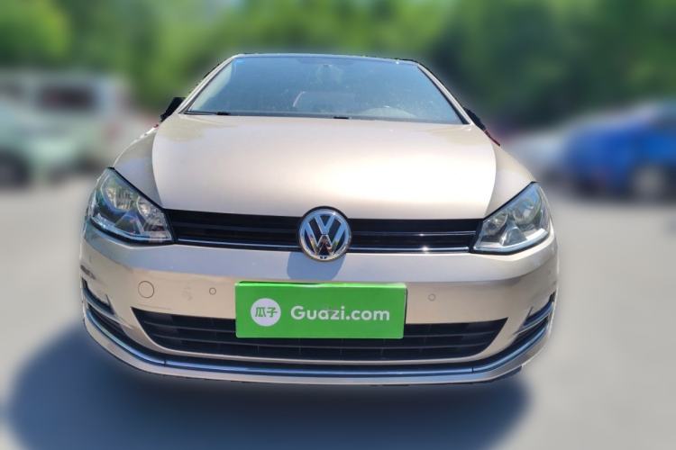 Used Volkswagen Golf 2017 230TSI Automatic Comfort Edition – Celebrating Milestone of One Million Units Front
