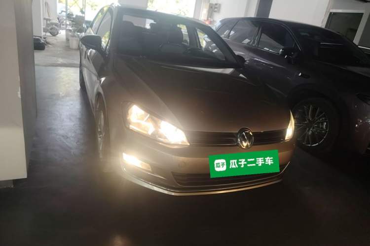 Used Volkswagen Golf 2017 230TSI Automatic Luxury Million-Vehicle Commemorative Edition Front