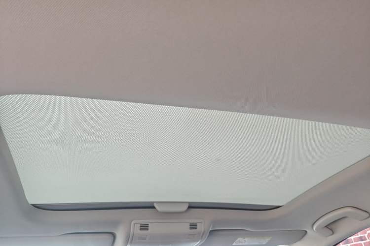 Used Volkswagen Golf 2017 230TSI Automatic Comfort Edition – Celebrating Milestone of One Million Units Headliner
