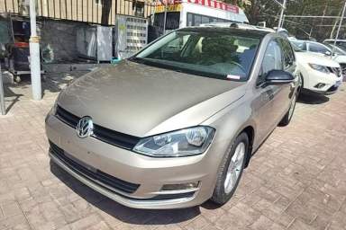Used Volkswagen Golf 2017 1.6L Automatic Comfort Million-Vehicle Anniversary Edition