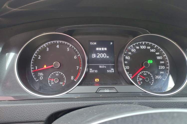 Used Volkswagen Golf 2017 230TSI Automatic Luxury Million-Vehicle Commemorative Edition Instrument Cluster
