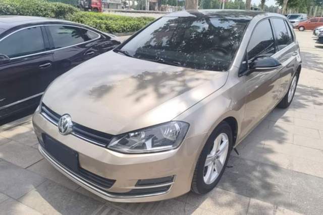 Used Volkswagen Golf 2017 1.6L Automatic Comfort Million-Vehicle Anniversary Edition