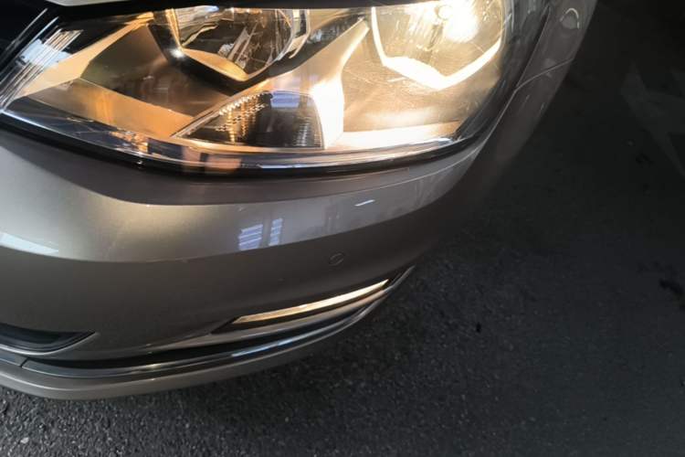 Used Volkswagen Golf 2017 1.6L Automatic Comfort Million-Vehicle Anniversary Edition Left Front Headlight