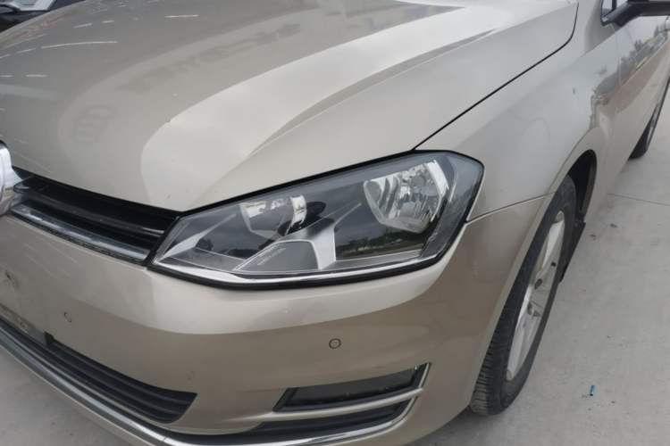Used Volkswagen Golf 2017 1.6L Automatic Comfort Million-Vehicle Anniversary Edition Left Front Headlight