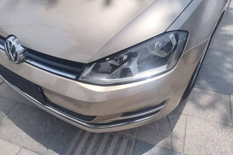 Used Volkswagen Golf 2017 1.6L Automatic Comfort Million-Vehicle Anniversary Edition Left Front Headlight