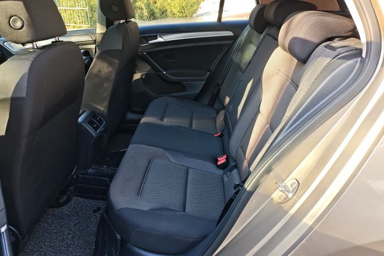 Used Volkswagen Golf 2017 1.6L Automatic Comfort Million-Vehicle Anniversary Edition Left Rear Seat
