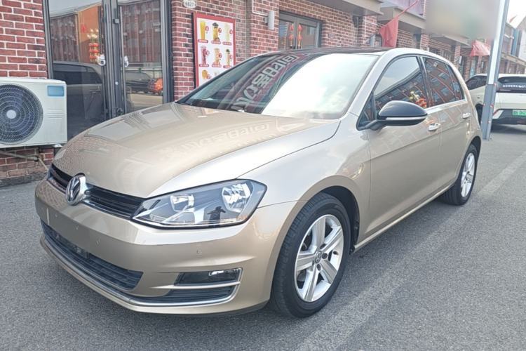 Used Volkswagen Golf 2017 230TSI Automatic Comfort Edition – Celebrating Milestone of One Million Units Guazi used car, China used car export, Used car for sale, Used cars, Cheapest cars for sale