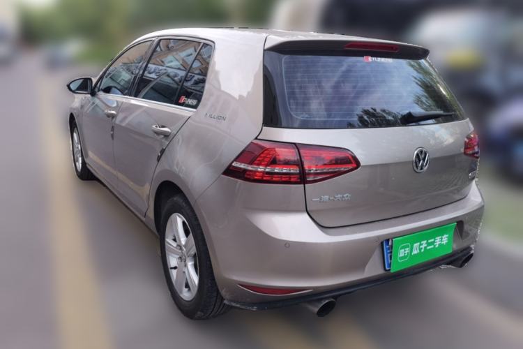Used Volkswagen Golf 2017 230TSI Automatic Comfort Edition – Celebrating Milestone of One Million Units Rear Left 45 Deg