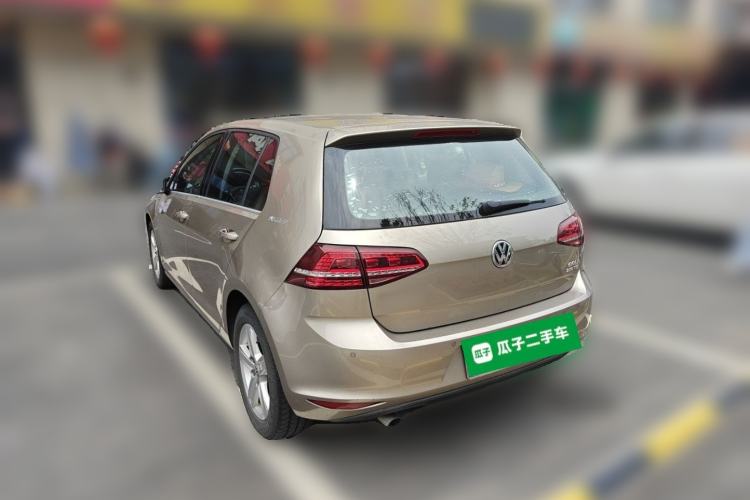 Used Volkswagen Golf 2017 230TSI Automatic Comfort Edition – Celebrating Milestone of One Million Units Rear Left 45 Deg