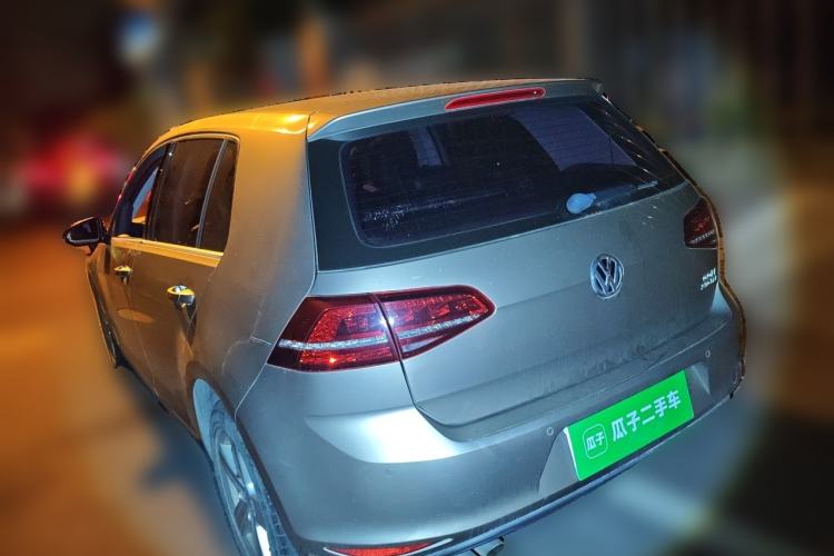 Used Volkswagen Golf 2017 230TSI Automatic Comfort Edition – Celebrating Milestone of One Million Units Rear Left 45 Deg