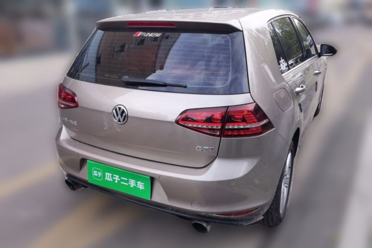 Used Volkswagen Golf 2017 230TSI Automatic Comfort Edition – Celebrating Milestone of One Million Units Rear Right 45 Deg