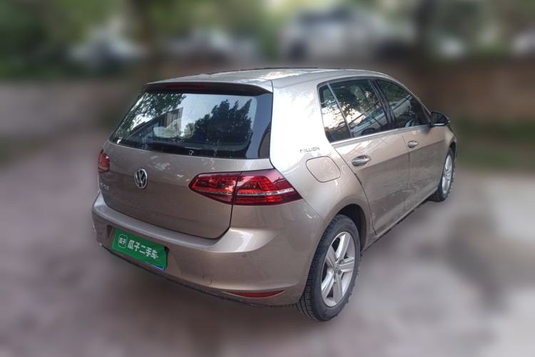 Used Volkswagen Golf 2017 230TSI Automatic Comfort Edition – Celebrating Milestone of One Million Units Rear Right 45 Deg