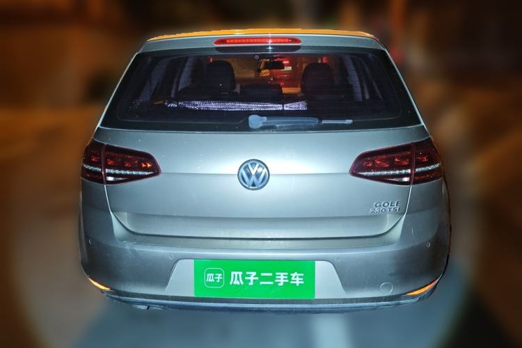 Used Volkswagen Golf 2017 230TSI Automatic Comfort Edition – Celebrating Milestone of One Million Units Rear