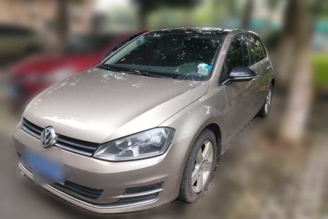 Used Volkswagen Golf 2017 1.6L Automatic Comfort Million-Vehicle Anniversary Edition