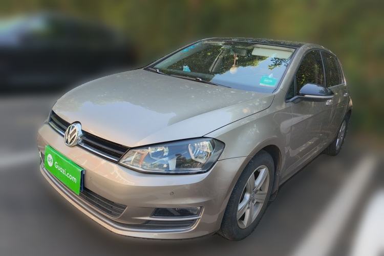 Used Volkswagen Golf 2017 230TSI Automatic Comfort Edition – Celebrating Milestone of One Million Units Guazi used car, China used car export, Used car for sale, Used  cars, Cheapest cars for sale