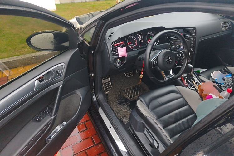 Used Volkswagen Golf 2018 280TSI Automatic R-Line Model Driver Seat
