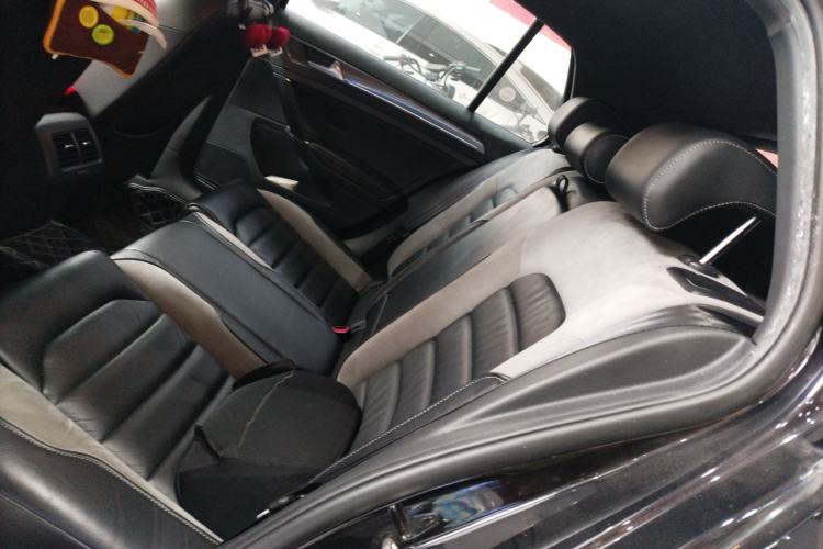 Used Volkswagen Golf 2018 280TSI Automatic R-Line Model Left Rear Seat