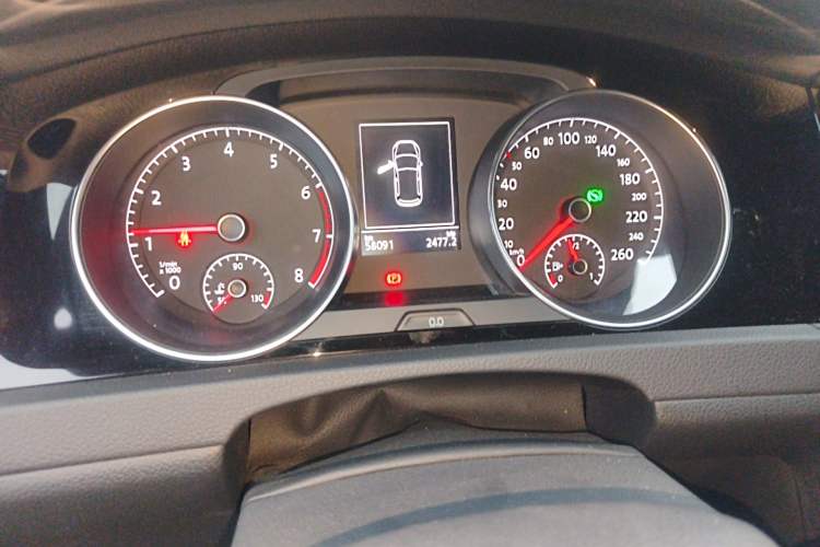 Used Volkswagen Golf 2018 280TSI Automatic R-Line Model Odometer Close Up