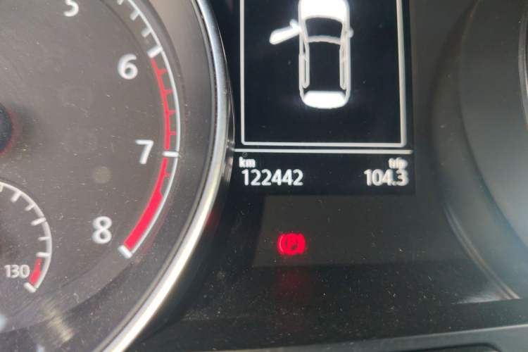 Used Volkswagen Golf 2018 280TSI Automatic R-Line Model Odometer Close Up