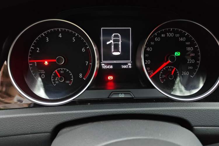 Used Volkswagen Golf 2018 280TSI Automatic R-Line Model Odometer Close Up