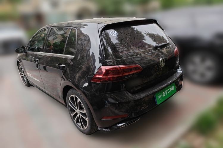 Used Volkswagen Golf 2018 280TSI Automatic R-Line Model Rear Left 45 Deg