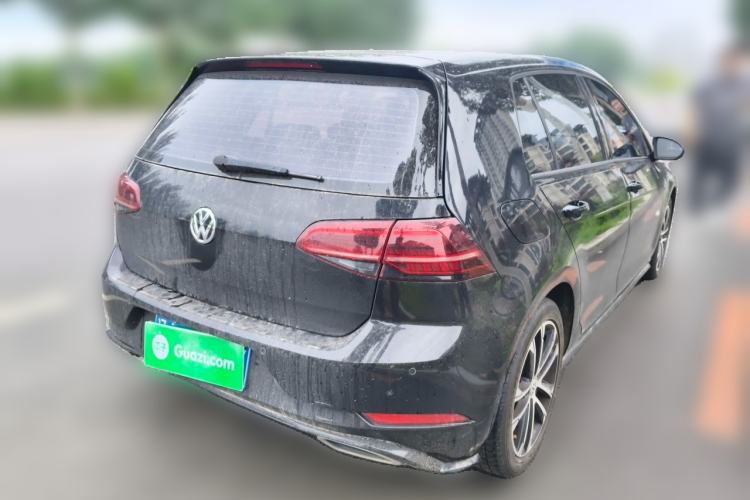 Used Volkswagen Golf 2018 280TSI Automatic R-Line Model Rear Right 45 Deg