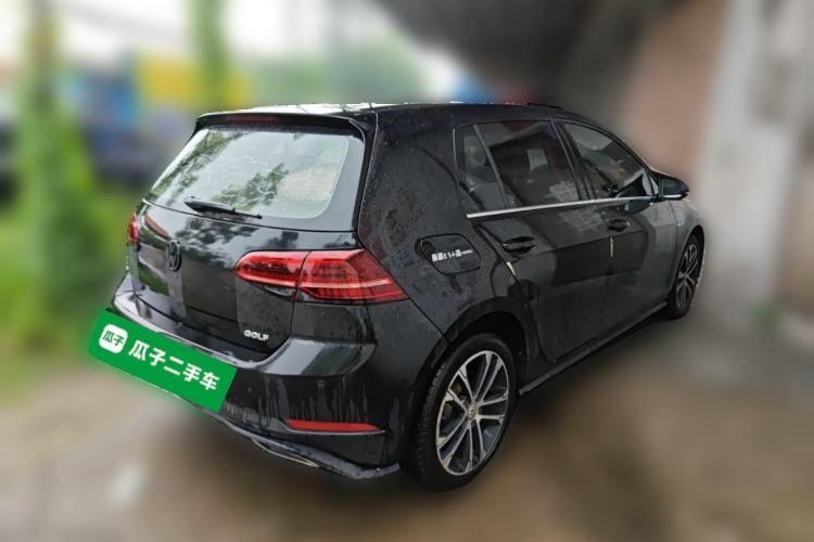 Used Volkswagen Golf 2018 280TSI Automatic R-Line Model Rear Right 45 Deg