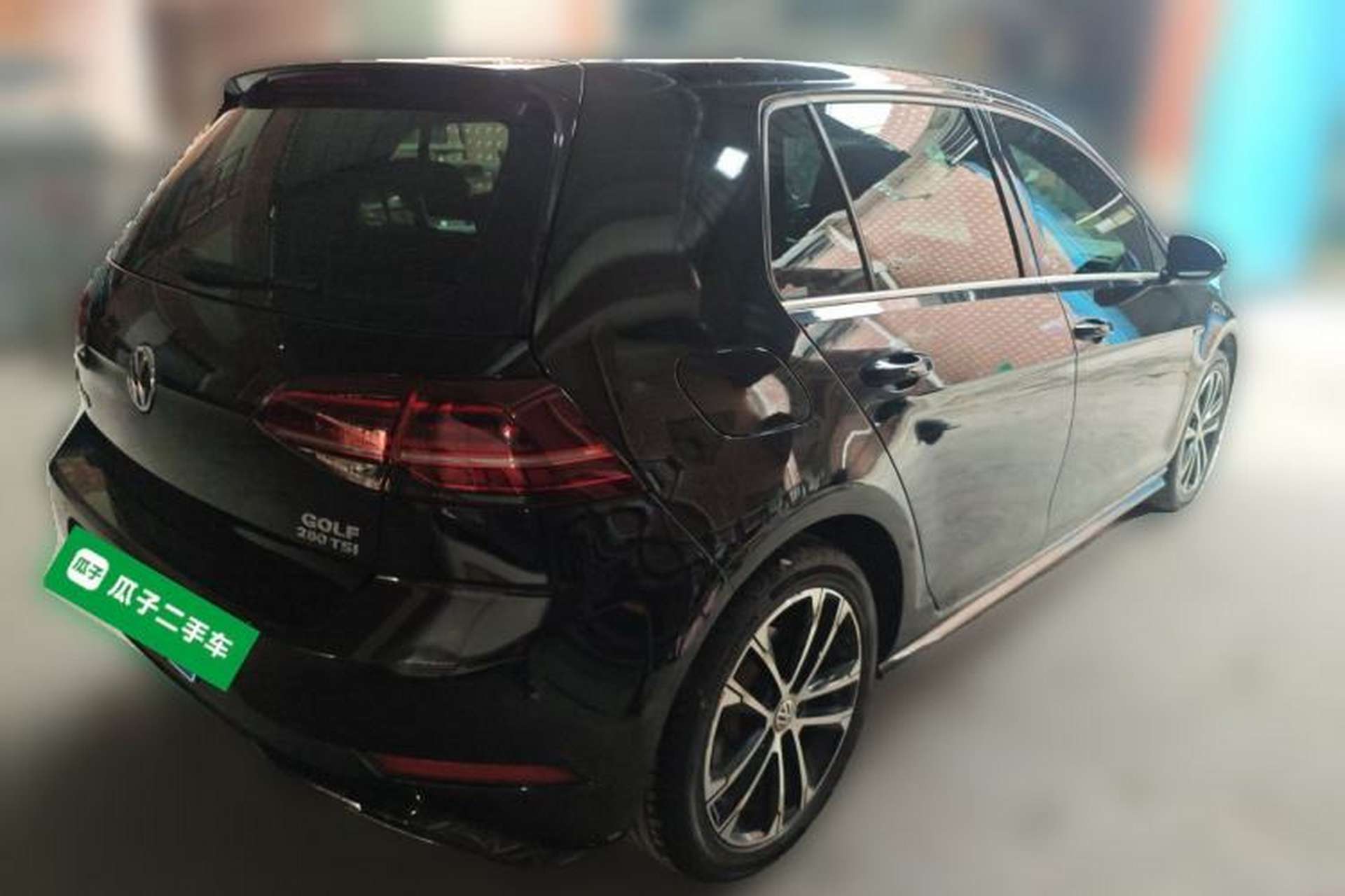Used Volkswagen Golf 2018 280TSI Automatic R-Line Model Rear Right 45 Deg