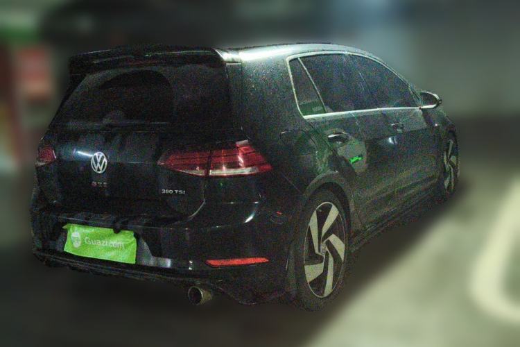 Used Volkswagen Golf 2018 230TSI Automatic Comfort Model Rear Right 45 Deg