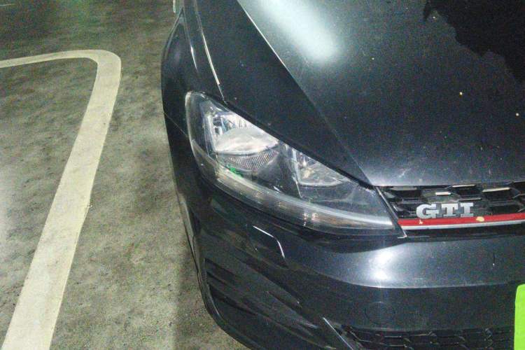 Used Volkswagen Golf 2018 230TSI Automatic Comfort Model Right Front Headlight