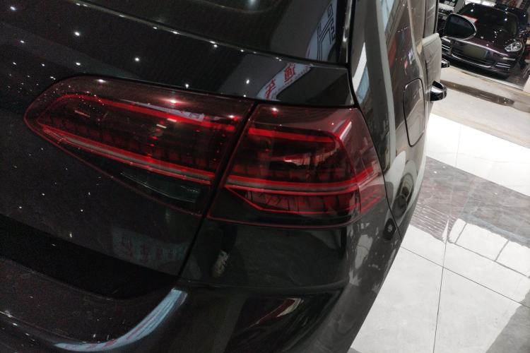 Used Volkswagen Golf 2018 280TSI Automatic R-Line Model Right Rear Taillight