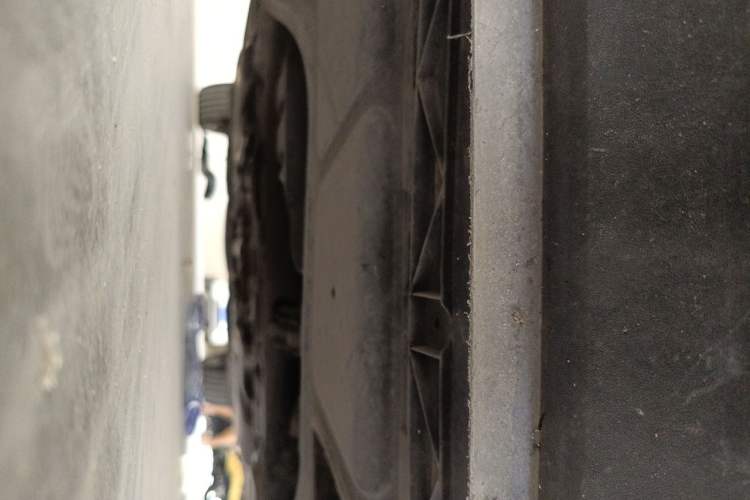 Used Volkswagen Golf 2018 230TSI Automatic Luxury Version Chassis Front