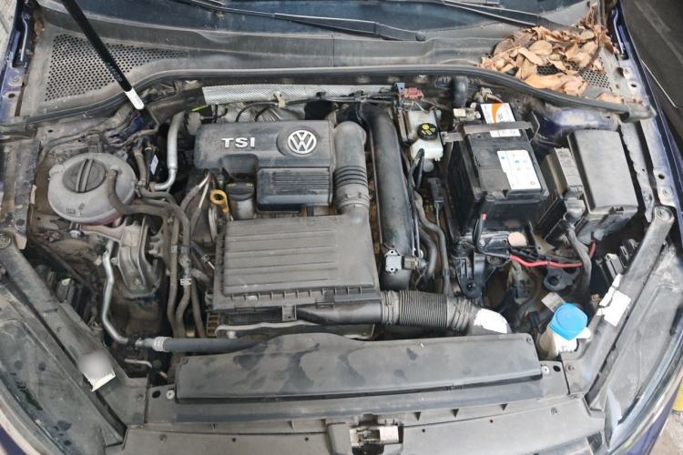 Used Volkswagen Golf 2018 230TSI Automatic Comfort Model Engine Bay