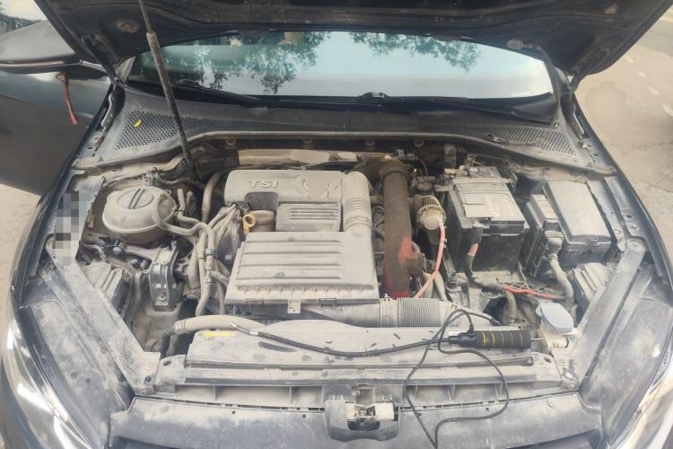 Used Volkswagen Golf 2018 280TSI Automatic R-Line Model Engine Bay