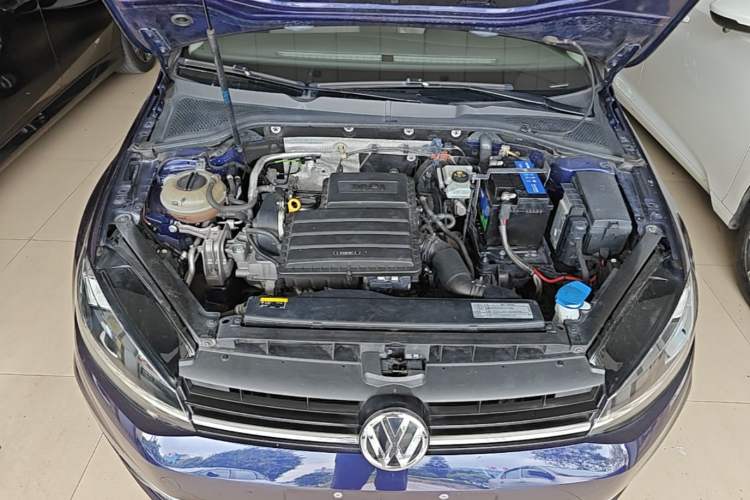 Used Volkswagen Golf 2018 1.6L Automatic Comfort Model Engine Bay