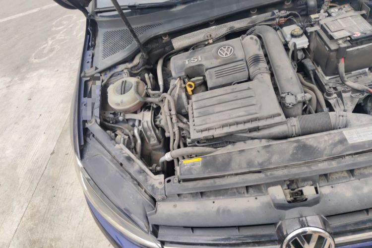 Used Volkswagen Golf 2018 230TSI Automatic Comfort Model Engine Bay Right