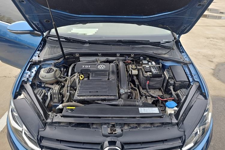 Used Volkswagen Golf 2018 280TSI Automatic Flagship Model Engine Bay