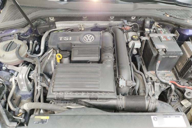 Used Volkswagen Golf 2018 230TSI Automatic Comfort Model Engine Bay