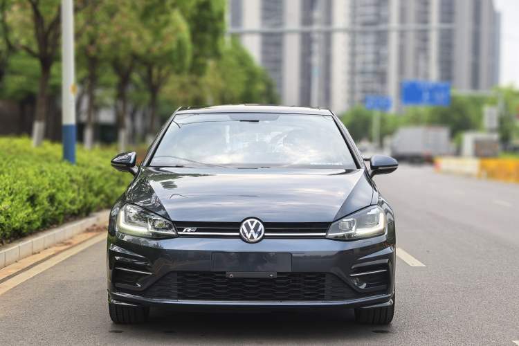 Used Volkswagen Golf 2018 280TSI Automatic R-Line Model Exterior 6