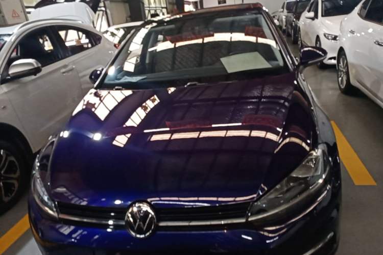 Used Volkswagen Golf 2018 230TSI Automatic Comfort Model Front